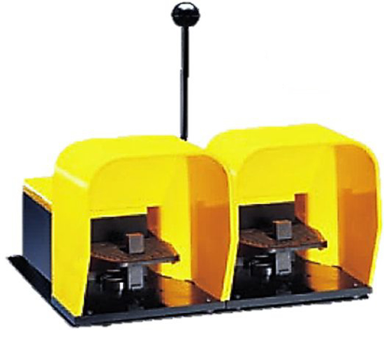 Picture of Interruptor de pedal duplo 2xpatilha segurança 1NA+1NF ruptura brusca cobertos