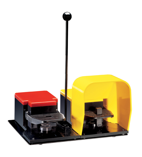 Picture of Interruptor de pedal duplo ação livre+patilha segurança 1NA+1NF 1NA+1NF ruptura brusca