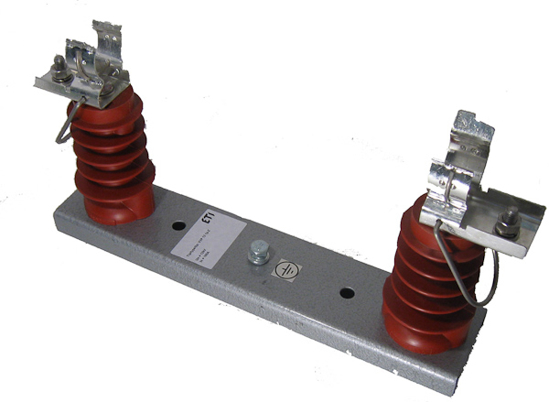 Picture of Bases p/fusíveis MT montagem exterior 12KV s/monitorização